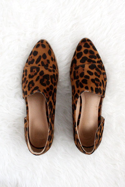 Leopard Print V-Cut Pointed Toe Flats for Women